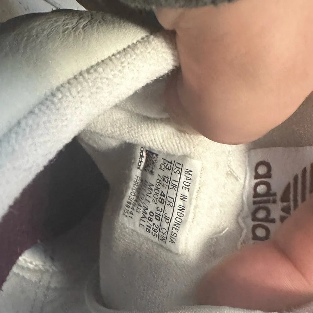 Adidas - Picture 5 of 6